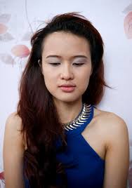 Hiện tượng mắt sụp mí có cách nào khắc phục được không?